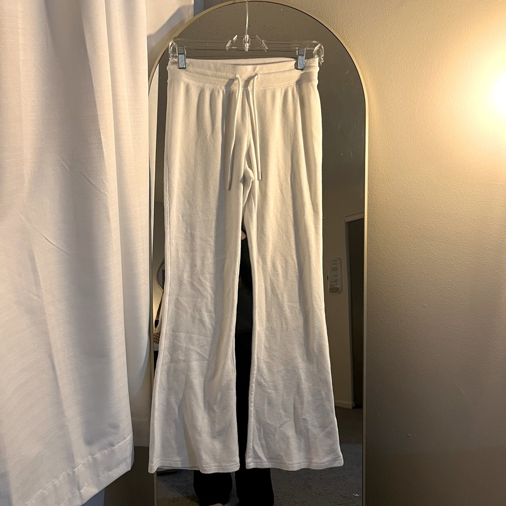 SOLD Aritzia Sunday Best Waffle Pants